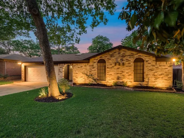 5607 Shady Hill Ln, Arlington, TX 76016