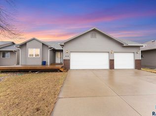 5805 N Gold Nugget Ave, Sioux Falls, SD 57104