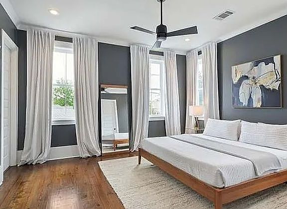 5th image of 3037 Saint Ann St