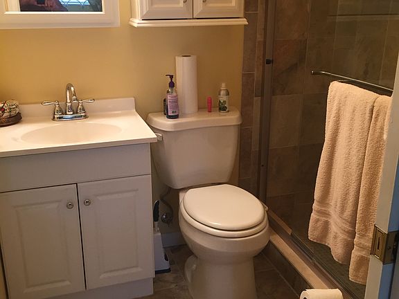 4th image of 275 23rd Ave