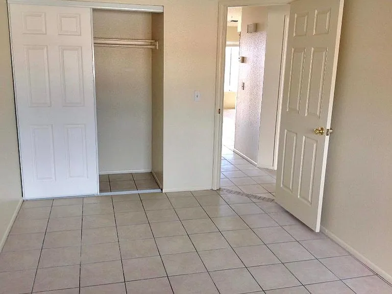 2720 El Dorado Ave N #1 — Photo 8