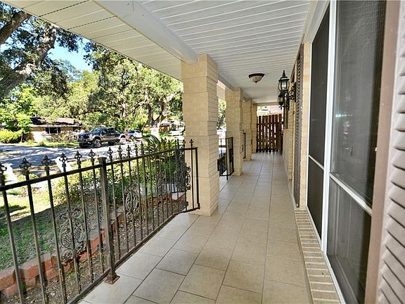 5th image of 6131 Stratford Pl