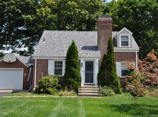 27 Turnbull Rd, Manchester, CT 06042