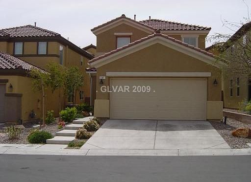 2nd image of 687 Chepstow Ave