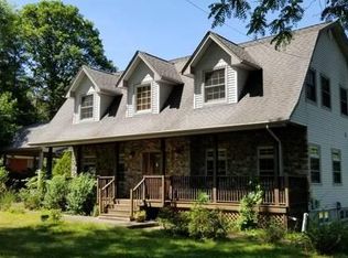 88 Pomona Rd, Suffern, NY 10901