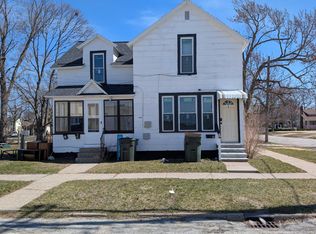 1144 1st St, Muskegon, MI 49440
