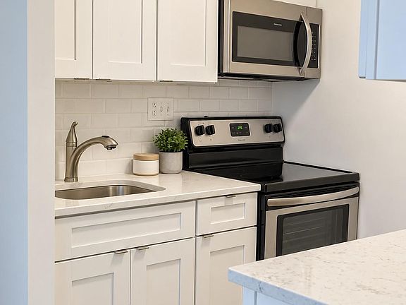4th image of 224 W Rittenhouse Sq #30-2803