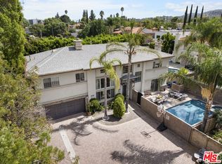 18330 Hanan Ct, Tarzana, CA 91356
