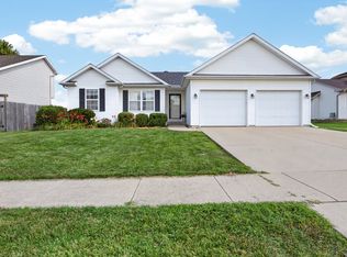 1804 Saltonstall Dr, Normal, IL 61761