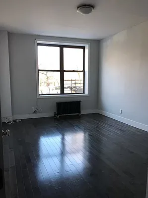 Rented by Heritage Realty LLC | media 21