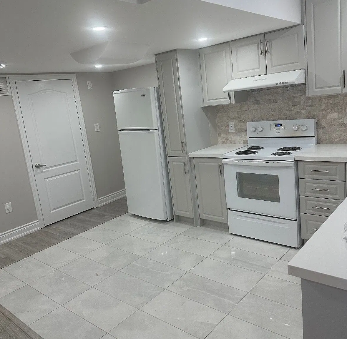 2 bed, $1,999 — Photo 4