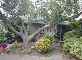 3621 59th Ave SW, Seattle, WA 98116