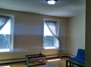4305 Locust St #2, Philadelphia, PA 19104