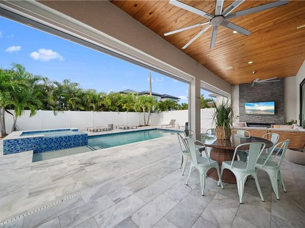 828 100th AVE N, NAPLES, FL 34108