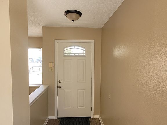 3rd image of 3527 Cameron Springs