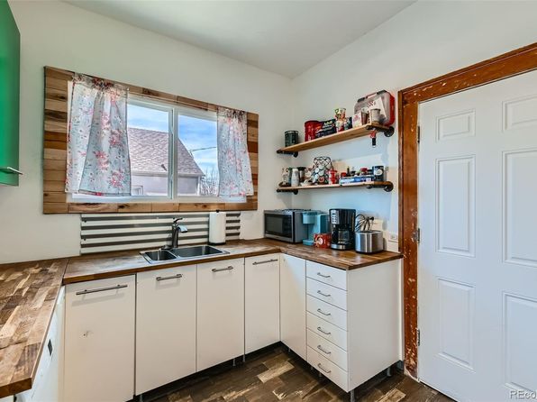 aurora-colorado-13033970 picture