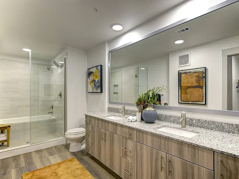 Alexan Rivercrest — Photo 15