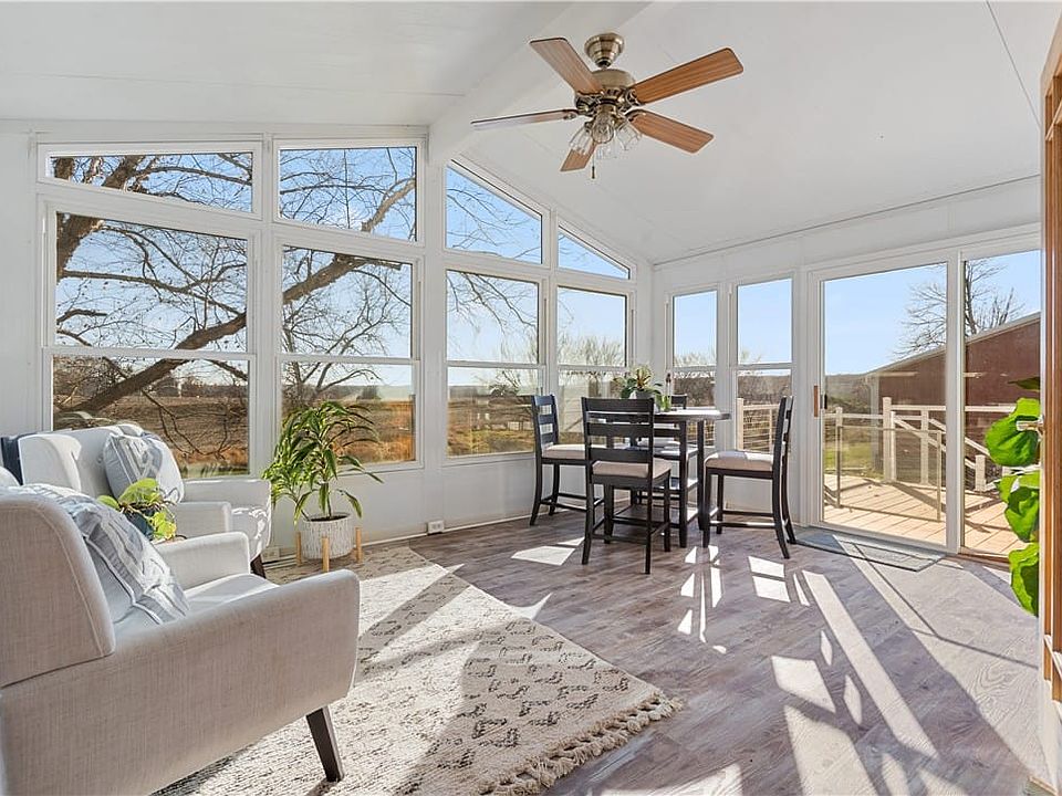 2074 G Hwy 71, Bussey, IA 50044 Zillow