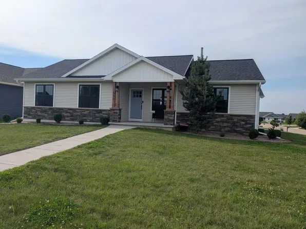 655 Westfield Avenue, Evansville, WI 53536