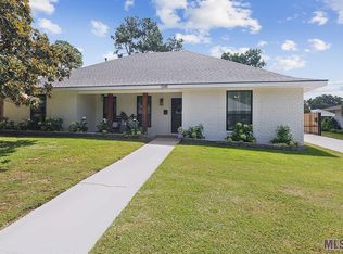 1045 Chevelle Dr, Baton Rouge, LA 70806
