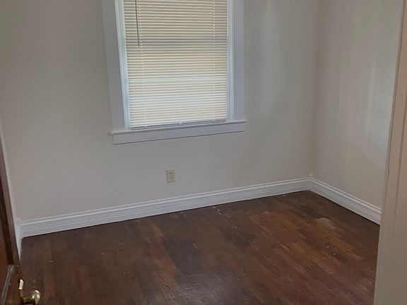 5th image of 691 Georgetown St