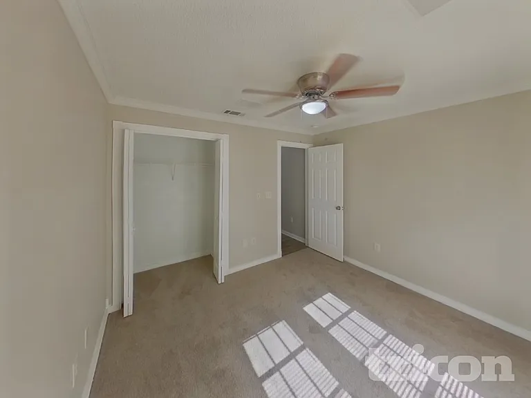 4726 Bloom Dr — Photo 11