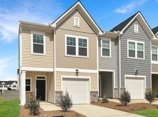 911 Pilot St, Haw River, NC 27258