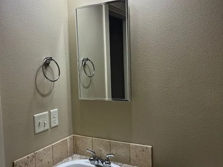 8950 W Shellie Ln — Photo 23