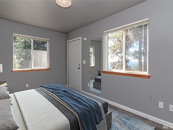 5th image of 14602 238th Ave E