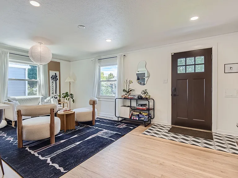 3950 S Grant St — Photo 4
