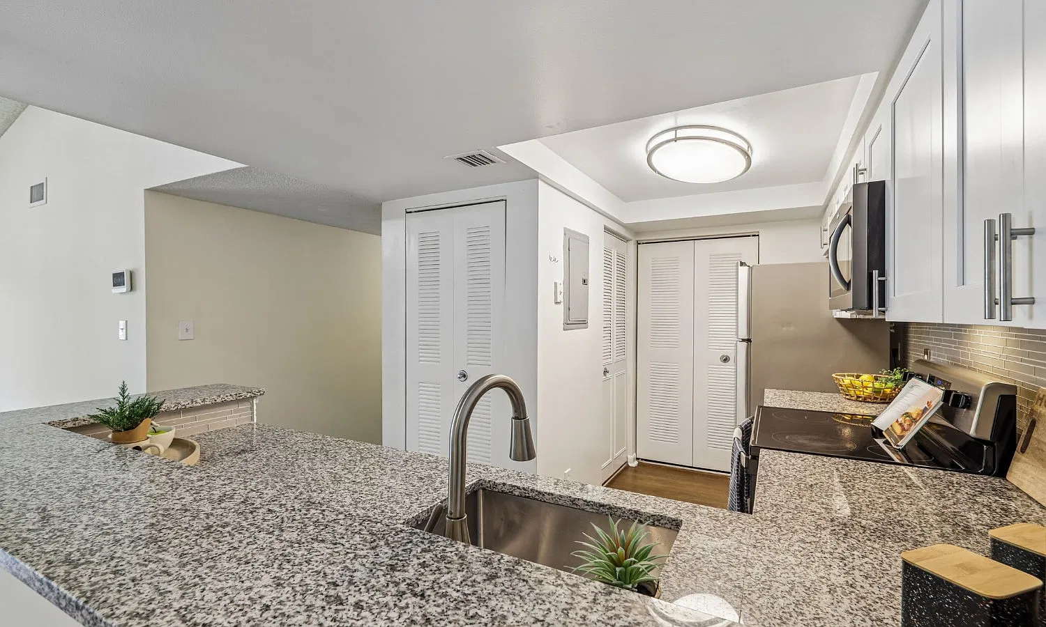 Village Place Apartment Homes — Photo 3