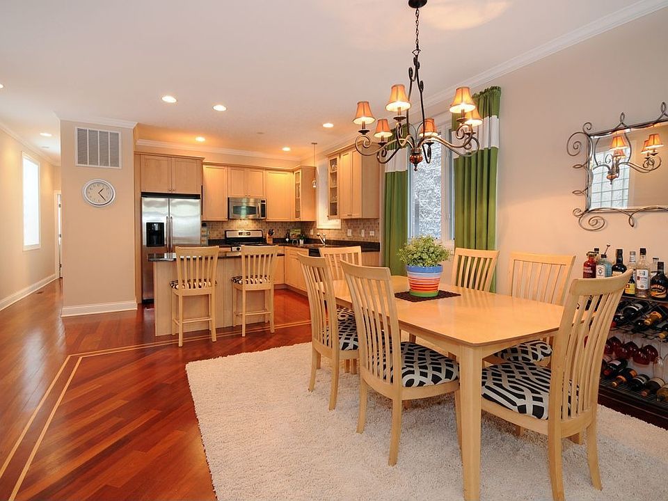 Open Dining Area