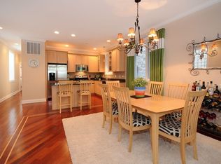 1520 N Bosworth Ave #1, Chicago, IL 60622