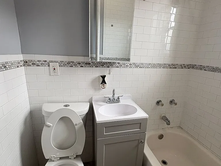 Virginia Condominiums, LLC. — Photo 33