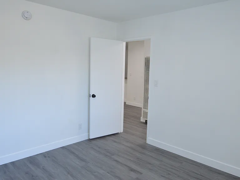 Lemoli Apartments — Photo 15