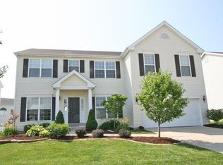 1007 Golden Orchard Dr, O'Fallon, MO 63368