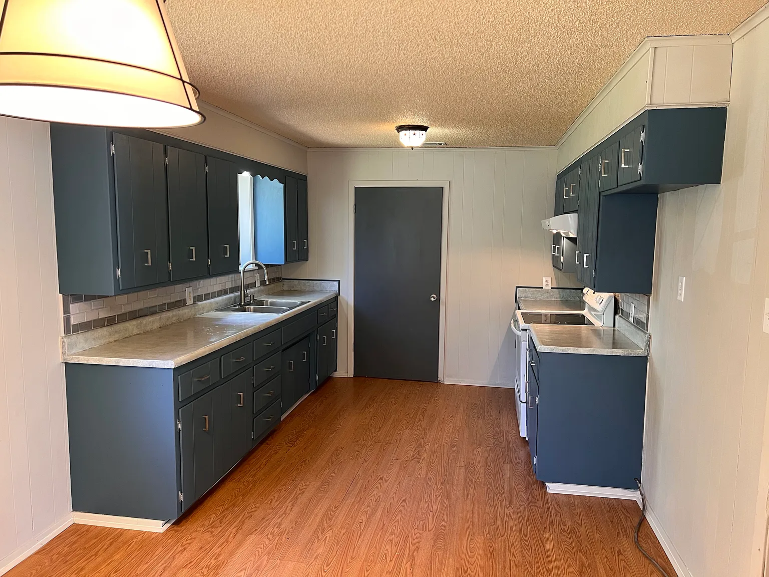1431 Nottingham St — Photo 3
