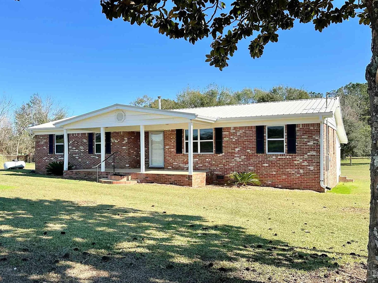 8424 Chumuckla Hwy, Milton, FL 32571 Zillow