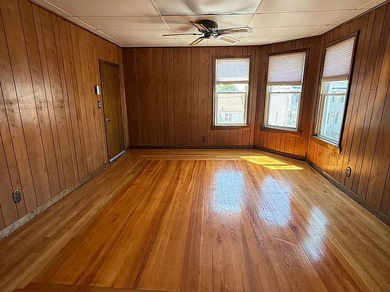 180 Bush St #2 — Photo 8