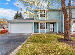 3114 Lynette Ln, Island Lake, IL 60042