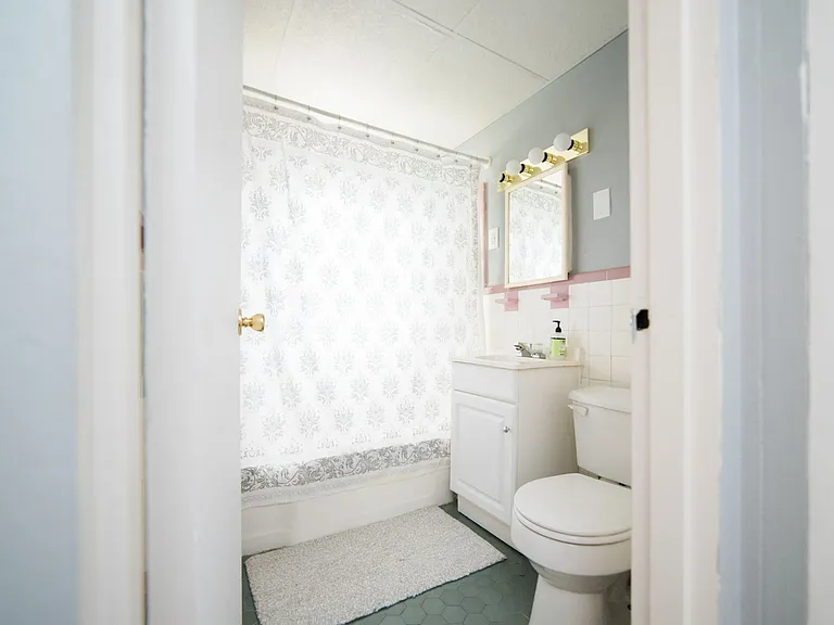 25 S Starr Ave — Photo 9