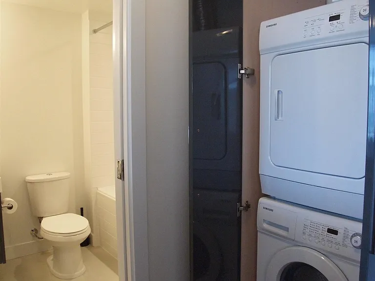 1325 Rolston St #510 — Photo 8