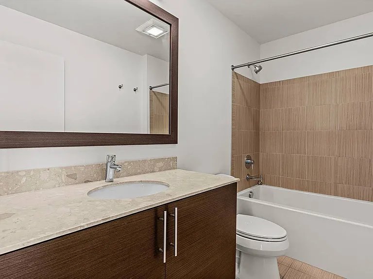 Walton Lofts — Photo 11