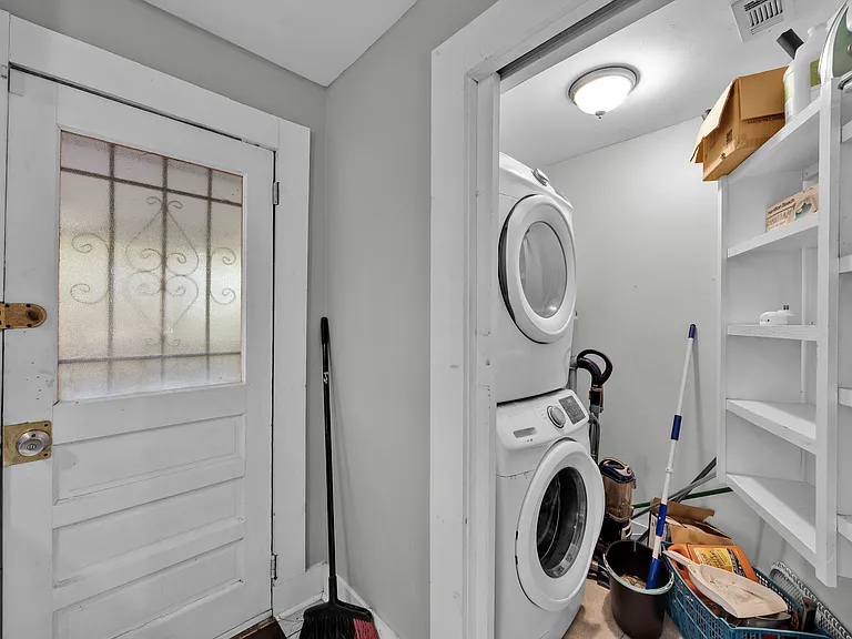 2341 Spring Park Rd — Photo 5