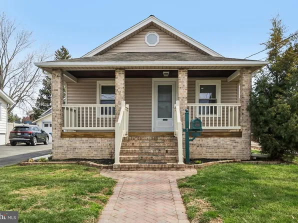 5 Adelphia Ave, Wilmington, DE 19804