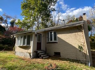 320 Riegelsville Rd, Milford, NJ 08848