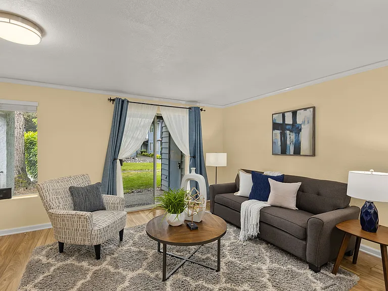 280 Newport Way NW #B-15 — Photo 3