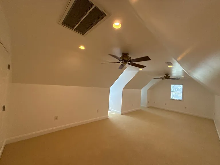 2649 Willowbrook Dr — Photo 23