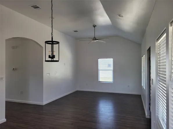 LOT 577 Ten County Rd #422-B, Stockdale, TX 78160