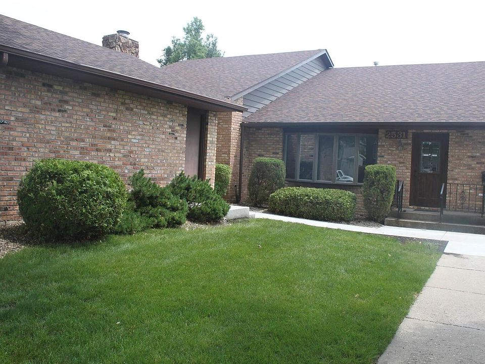 1st image of 2531 E 51st St #202B